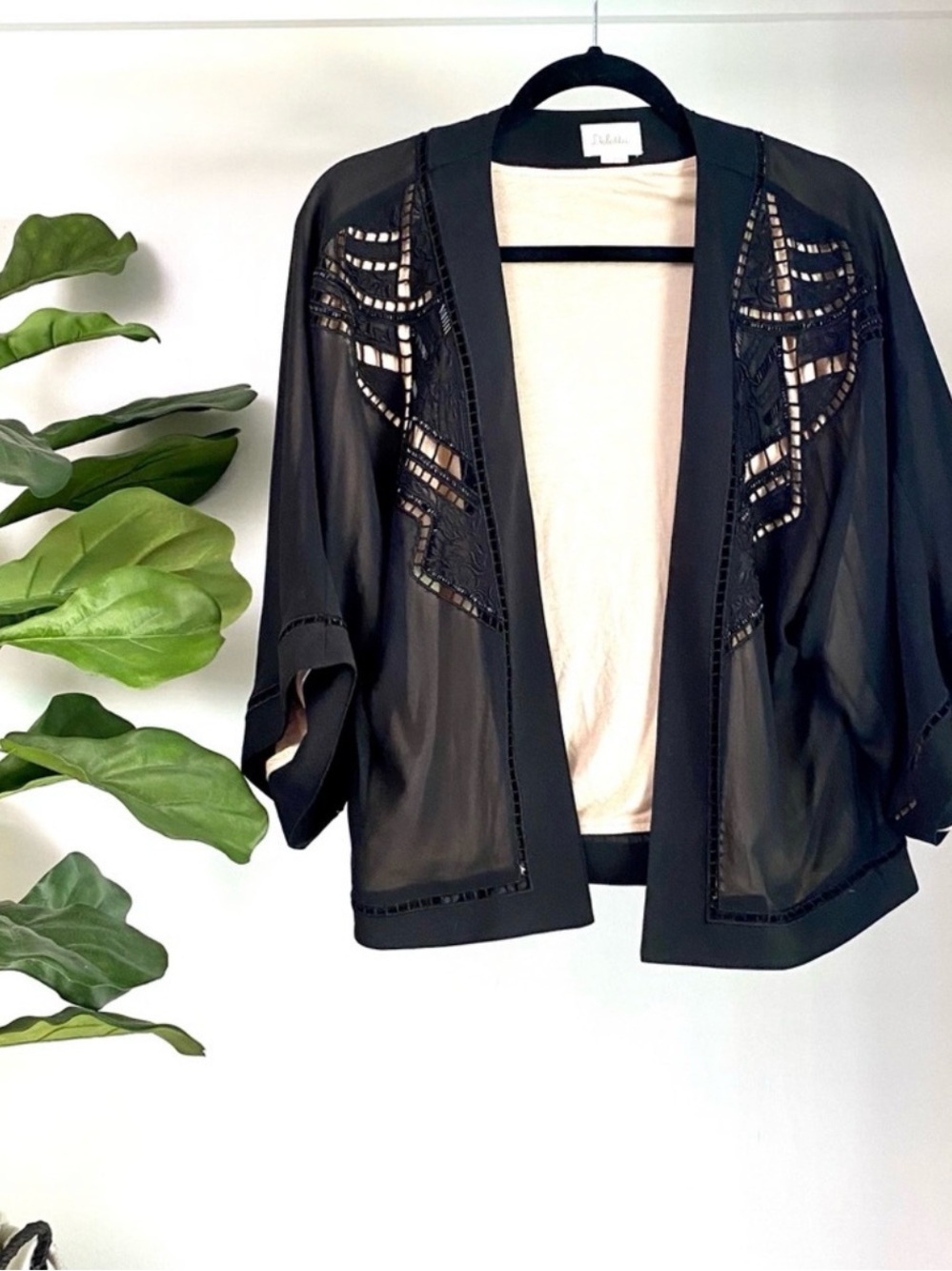 Deletta black & tan kimono jacket